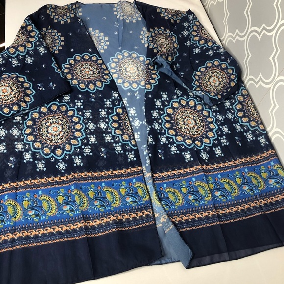 Cupshe cover up swim kimono - Picture 4 of 10